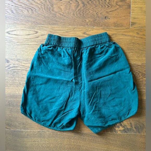 Tradlands Glenn Short - Picture 7 of 9